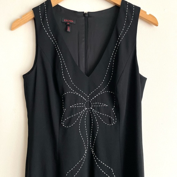 Escada Dresses & Skirts - Escada Wool Bow Contrast Stitch Embroidered V-Neck Sheath Dress